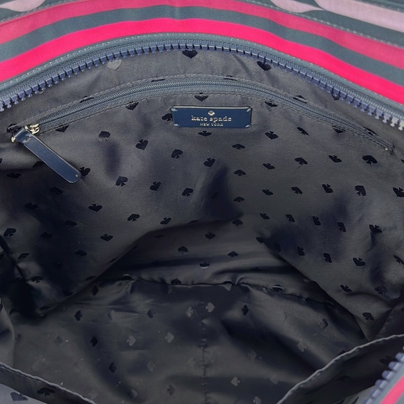 🎉HOST PICK🎉 kate spade “Lips” Large Tote - Picture 8 of 14